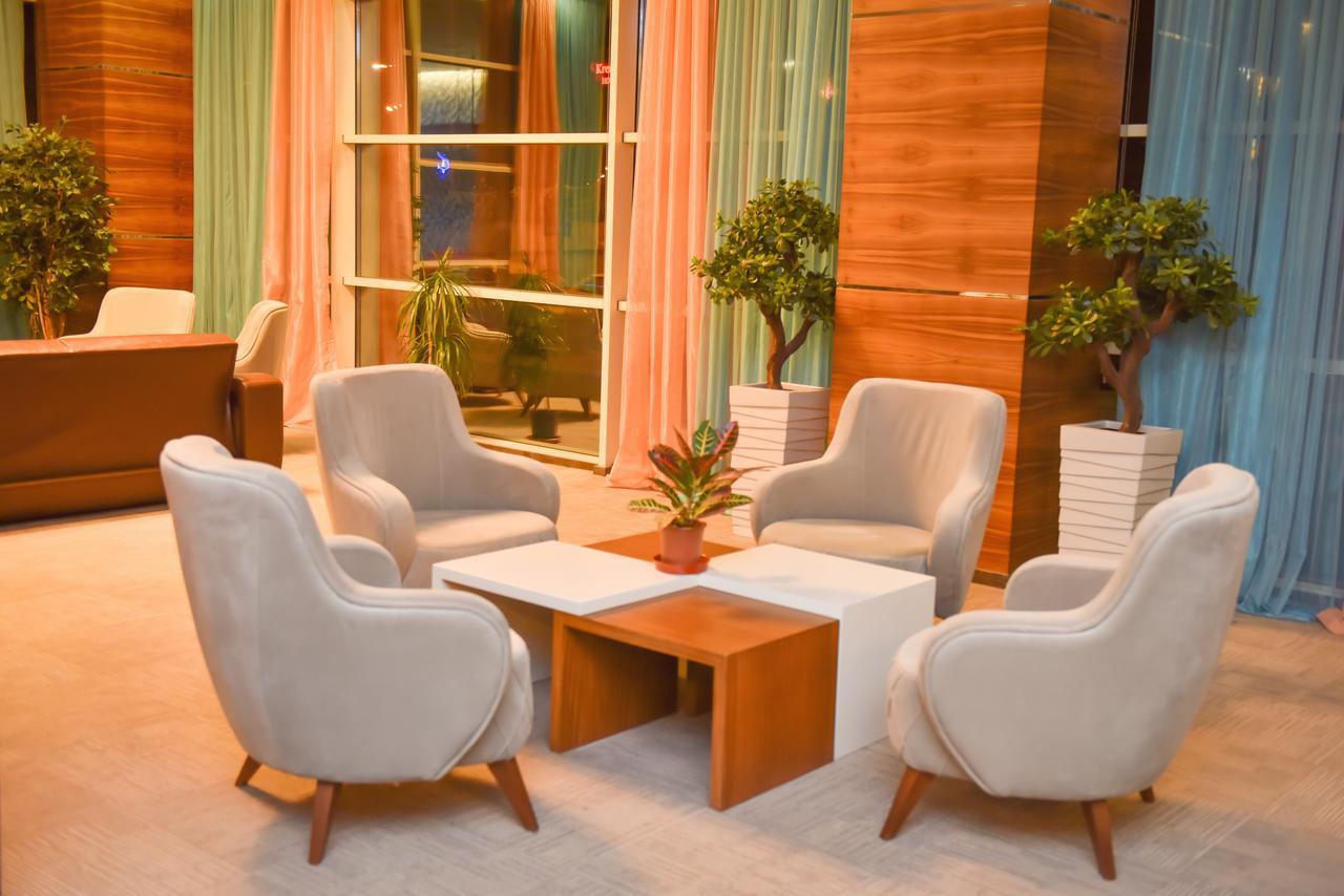 Ozgobek Ronesans Hotel De Luxe Ушак Экстерьер фото