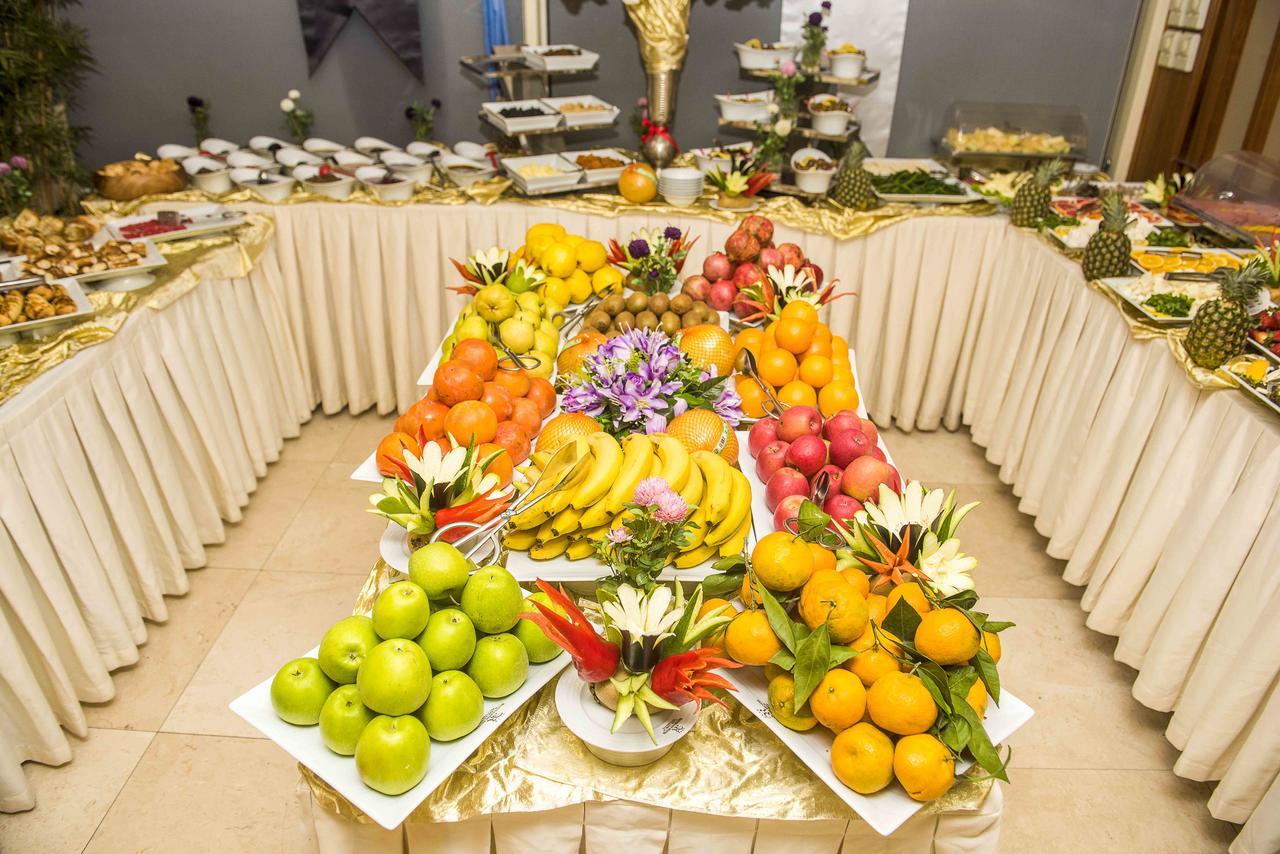Ozgobek Ronesans Hotel De Luxe Ушак Экстерьер фото
